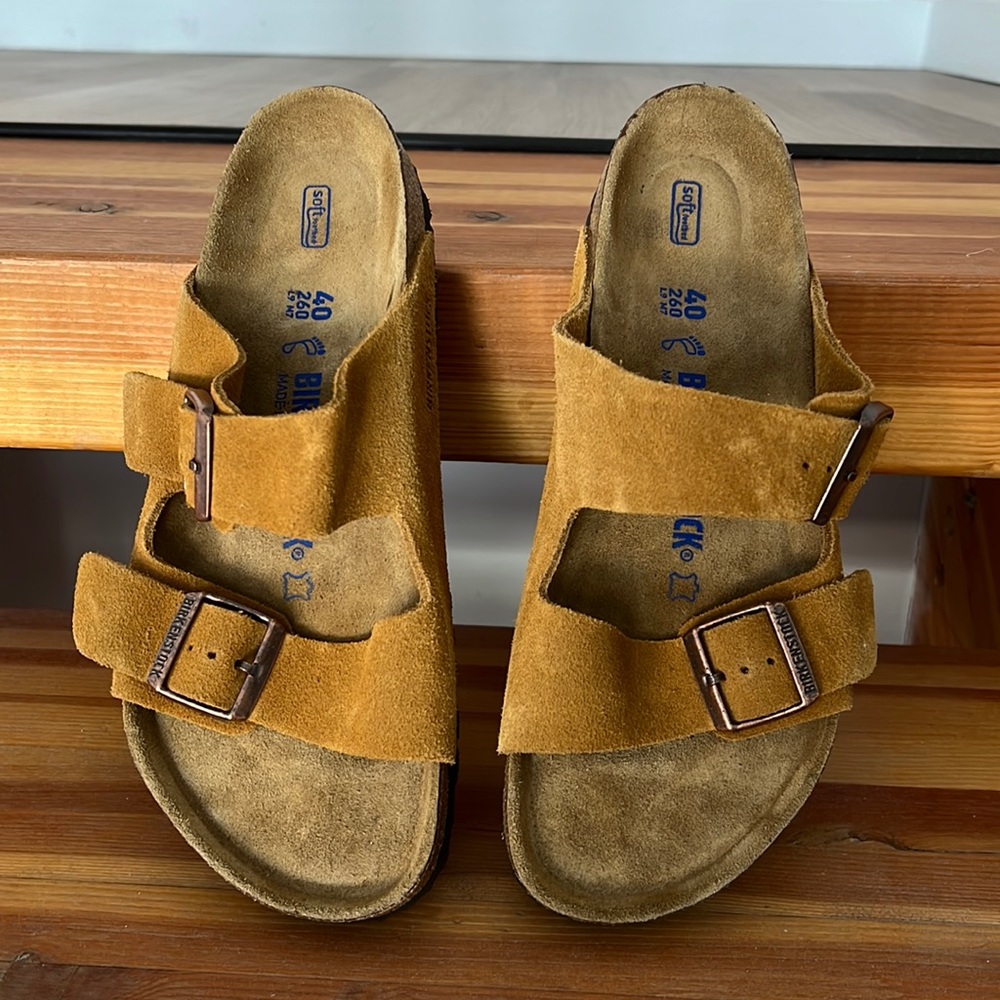 New Arizona Soft Footbed Birkenstocks Size 40 Suede Leather in Mink